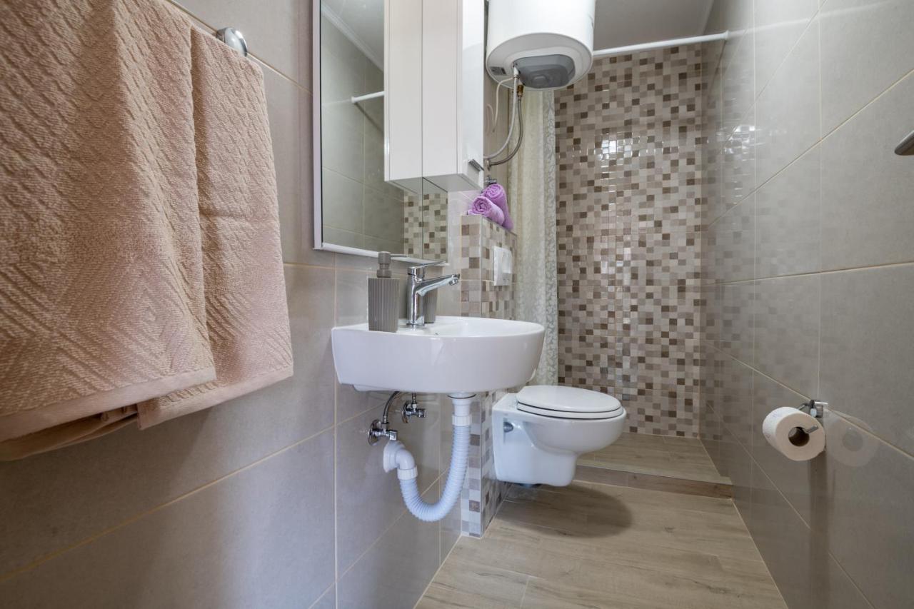 Apartmani Frane Неум Екстер'єр фото