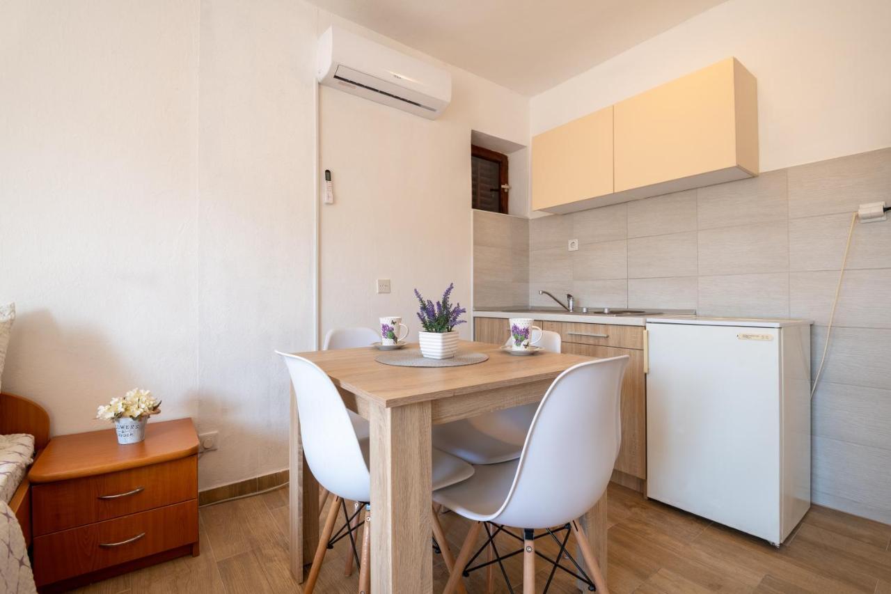 Apartmani Frane Неум Екстер'єр фото